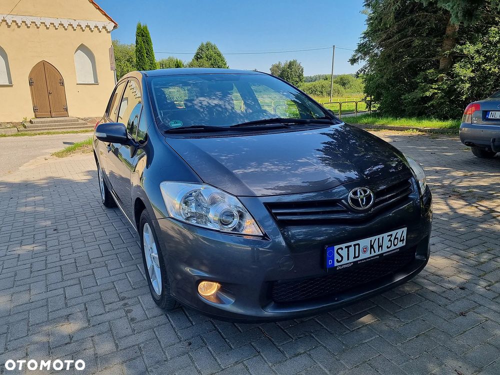 Toyota Auris 1.6 Executive - 8