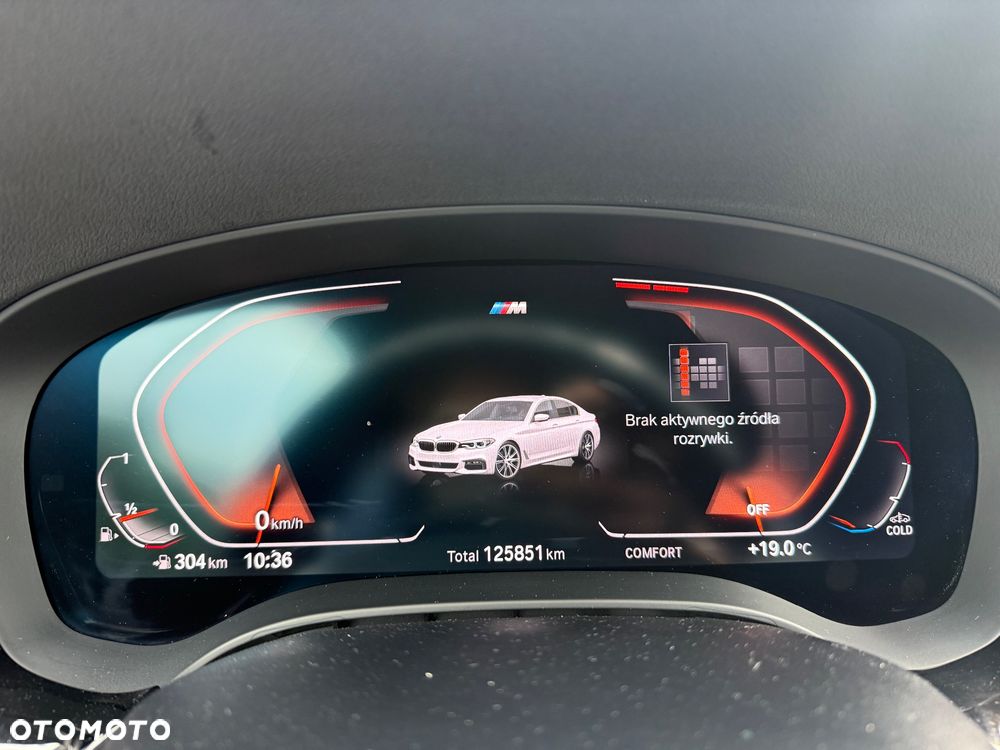 BMW Seria 5 530i xDrive M Sport sport - 17
