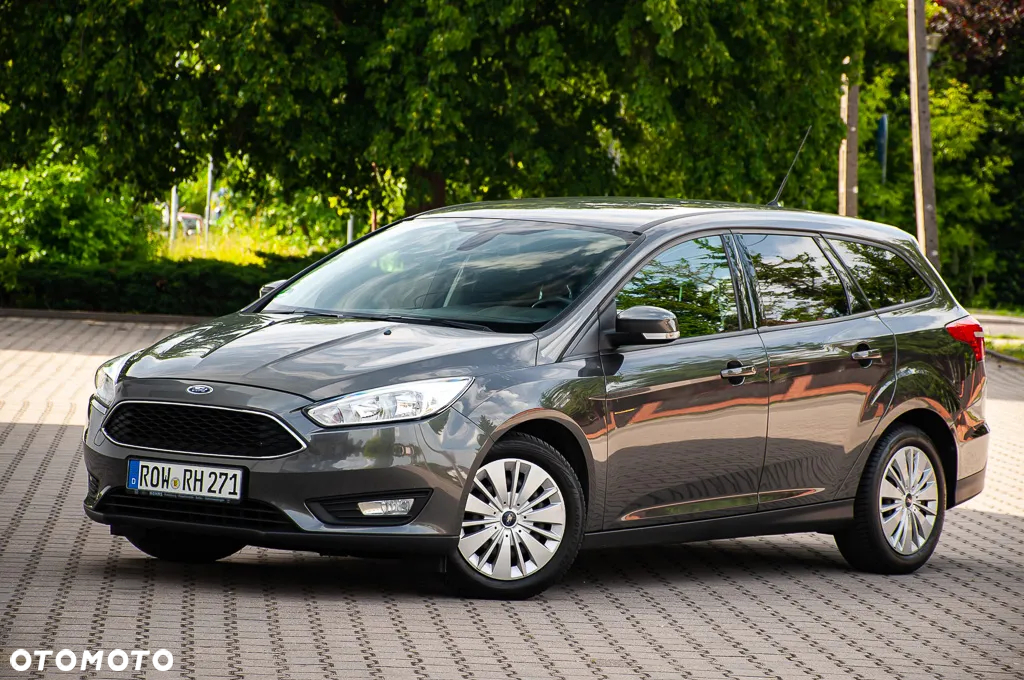 Ford Focus 1.5 EcoBlue Start-Stopp-System TITANIUM - 18