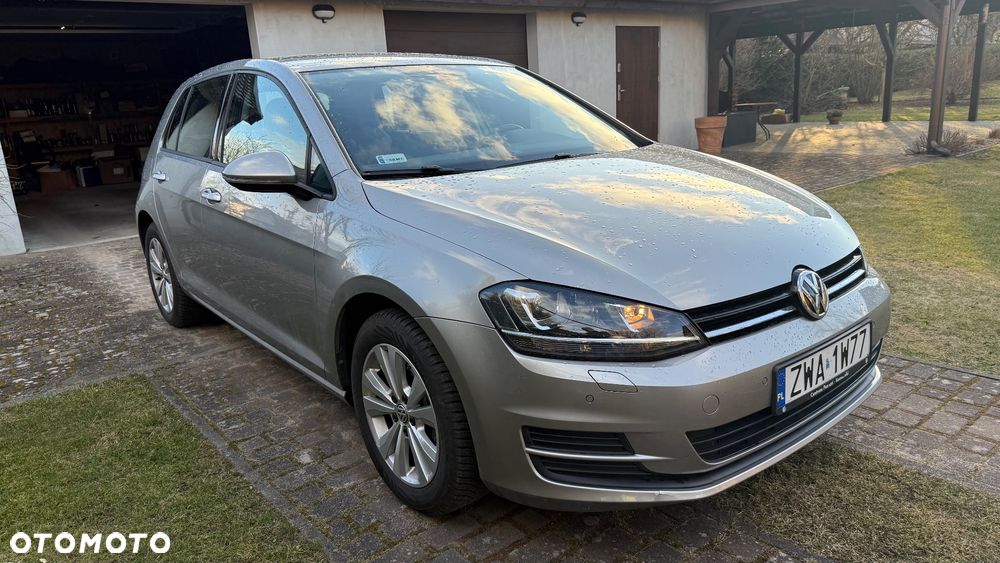 Volkswagen Golf 1.2 TSI BMT Comfortline - 2