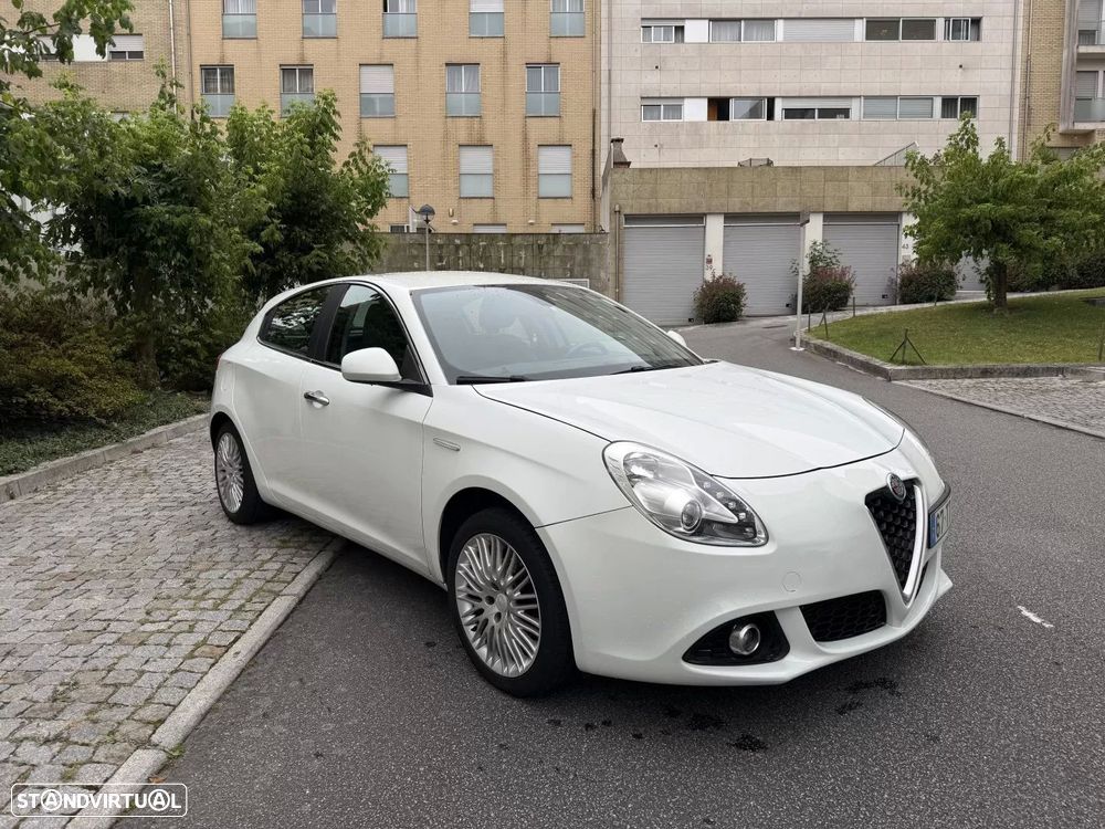 Alfa Romeo Giulietta 1.6 JTDM Exclusive - 3