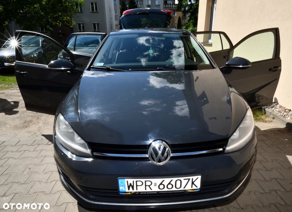 Volkswagen Golf - 27
