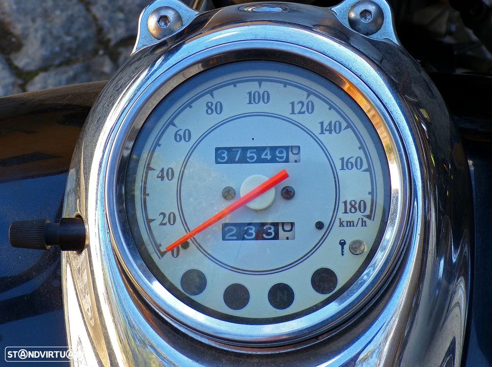 Yamaha Dragstar 650A - 4