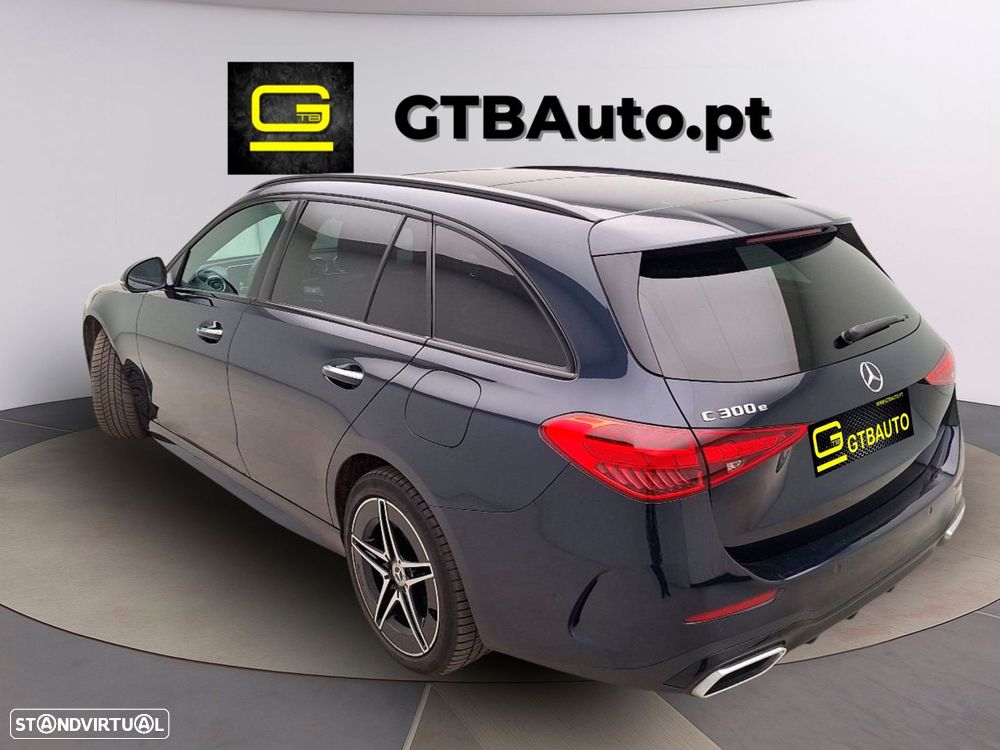 Mercedes-Benz C 300 - 11