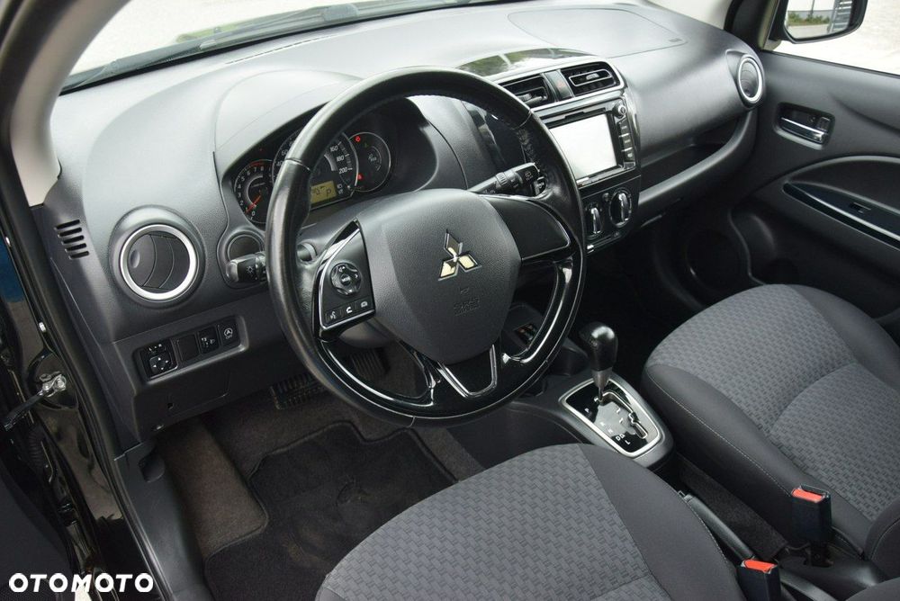 Mitsubishi Space Star 1.2 Clear Tec CVT Diamant Edition+ - 29