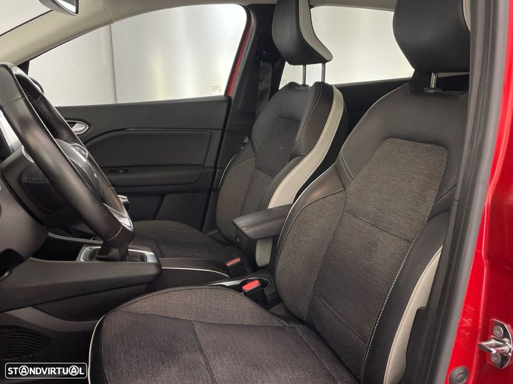 Renault Captur 1.0 TCe Exclusive - 18