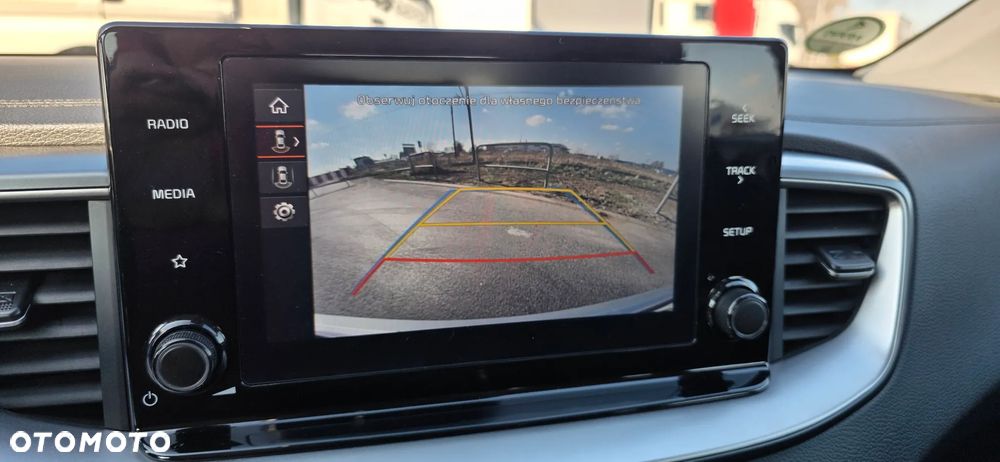 Kia Ceed 1.0 T-GDI ISG Dream-Team Edition - 21