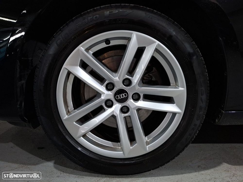 Audi A4 Avant 30 TDI Advanced S tronic - 24