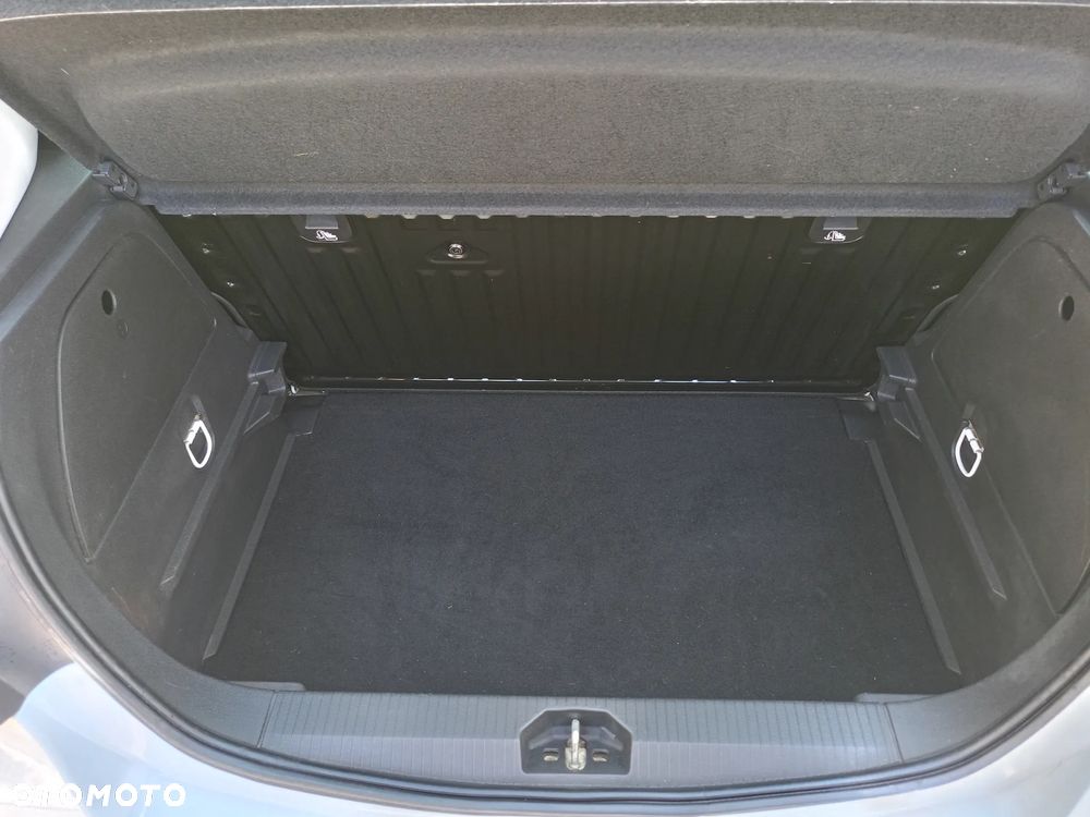 Opel Corsa 1.2 16V Color Edition - 16
