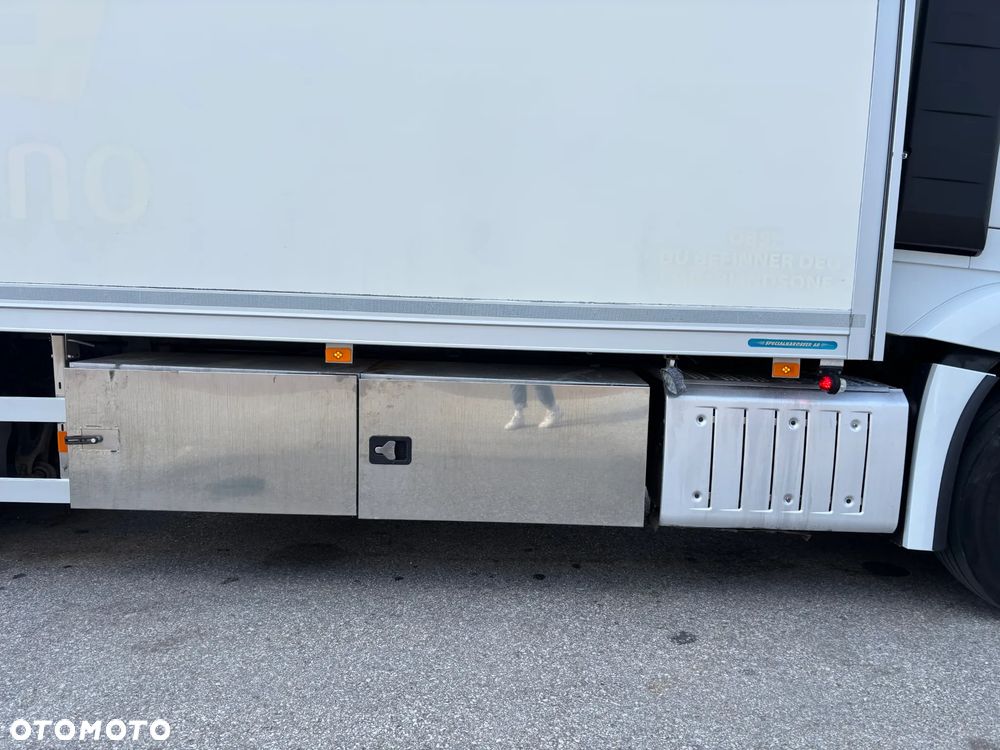 Mercedes-Benz ACTROS 2553L - 13