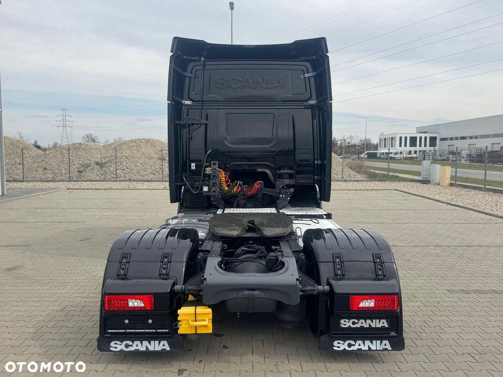 Scania P410/ MEGA LOWDECK/ RUCHOME SIODŁO/ 240Tyskm/ ZAWIESZENIE FULL PODUSZKA/ FULL LEDY/ KLIMA POSTOJOWA - 8