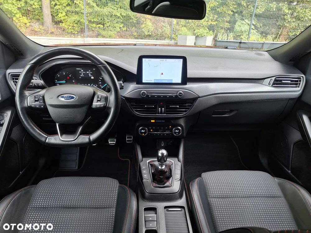 Ford Focus 2.0 EcoBlue ST-Line - 10