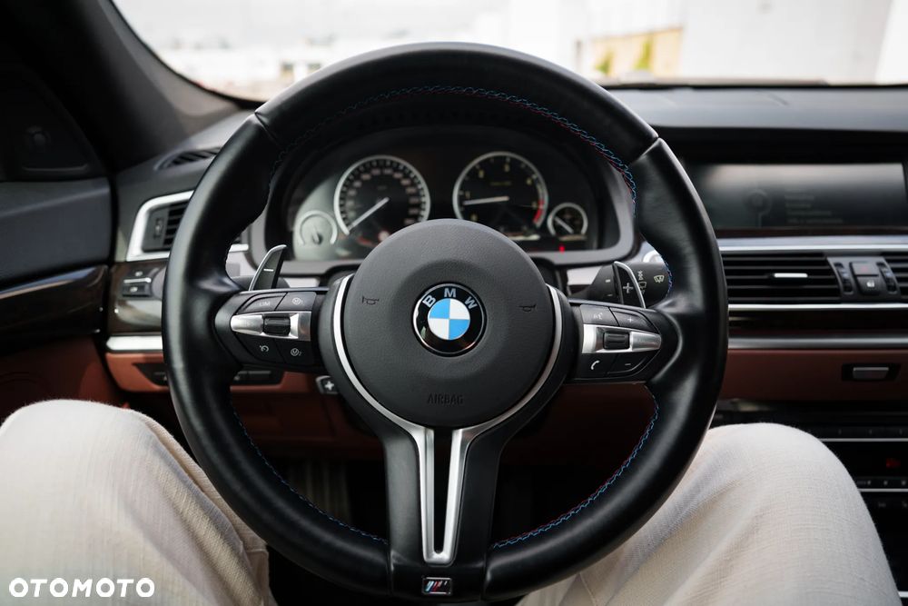 BMW 5GT 530d - 17