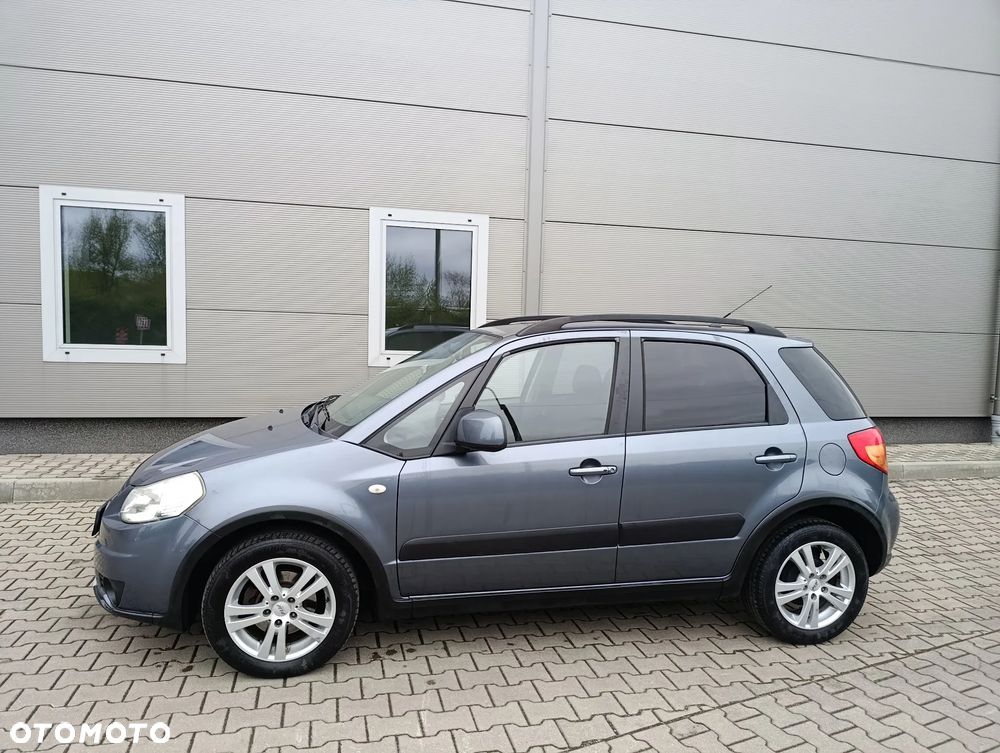 Suzuki SX4 1.6 VVT 4x2 Style - 8