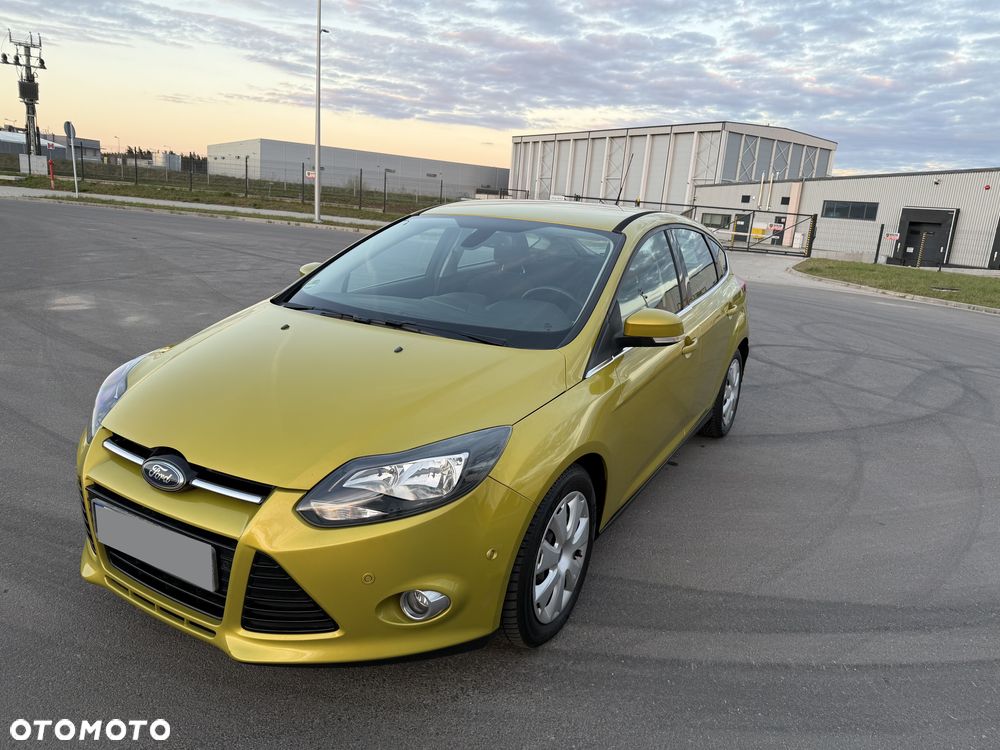 Ford Focus 1.6 EcoBoost Gold X (Trend) - 19
