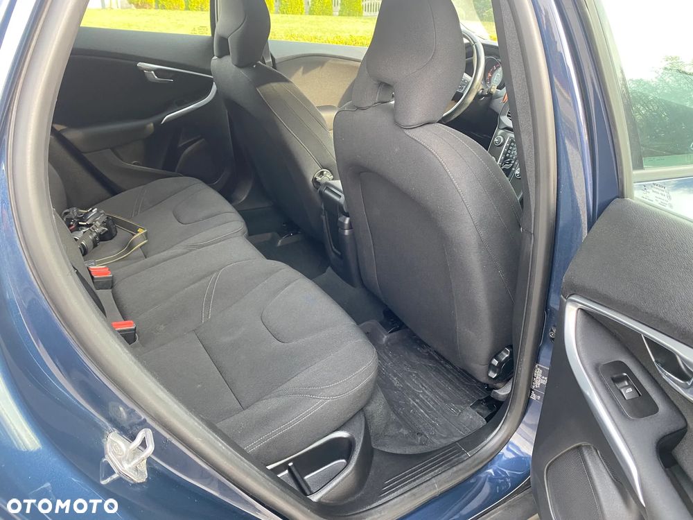 Volvo V40 Cross Country D2 Summum - 12