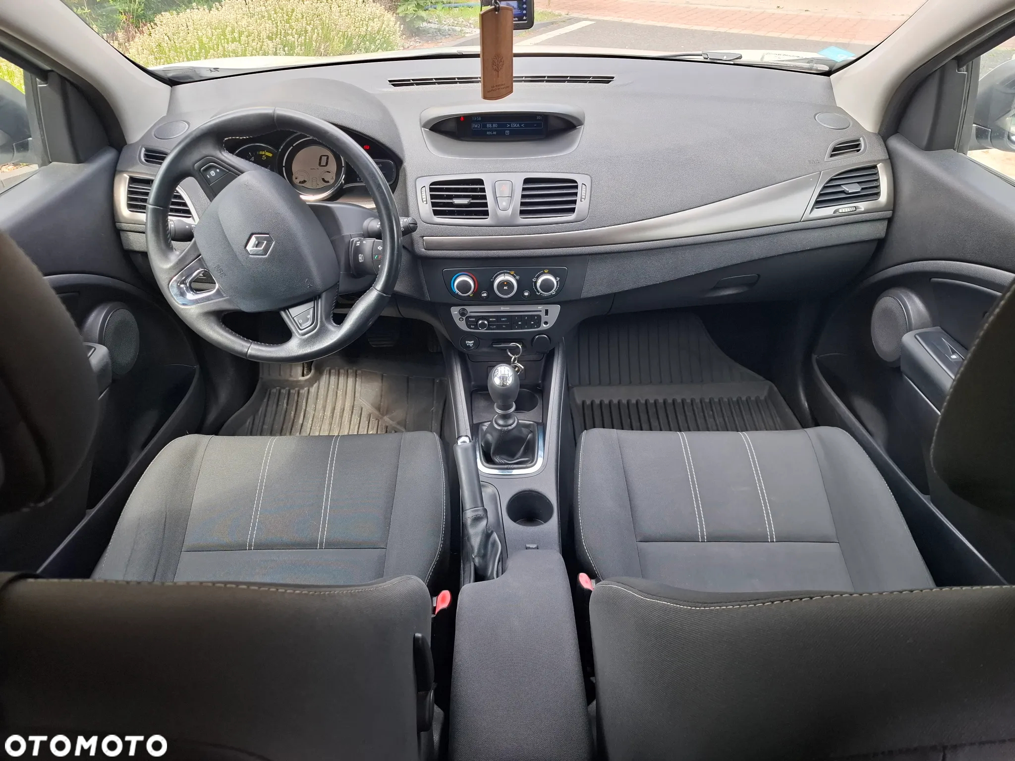 Renault Megane - 5