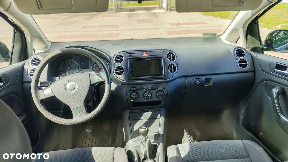Volkswagen Golf Plus - 8