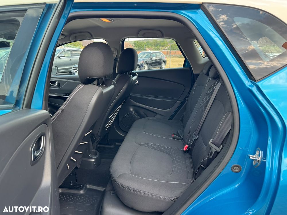 Renault Captur - 13