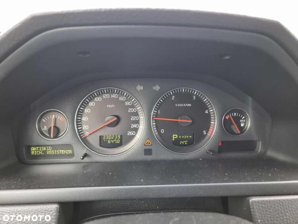 Volvo XC 90 - 16