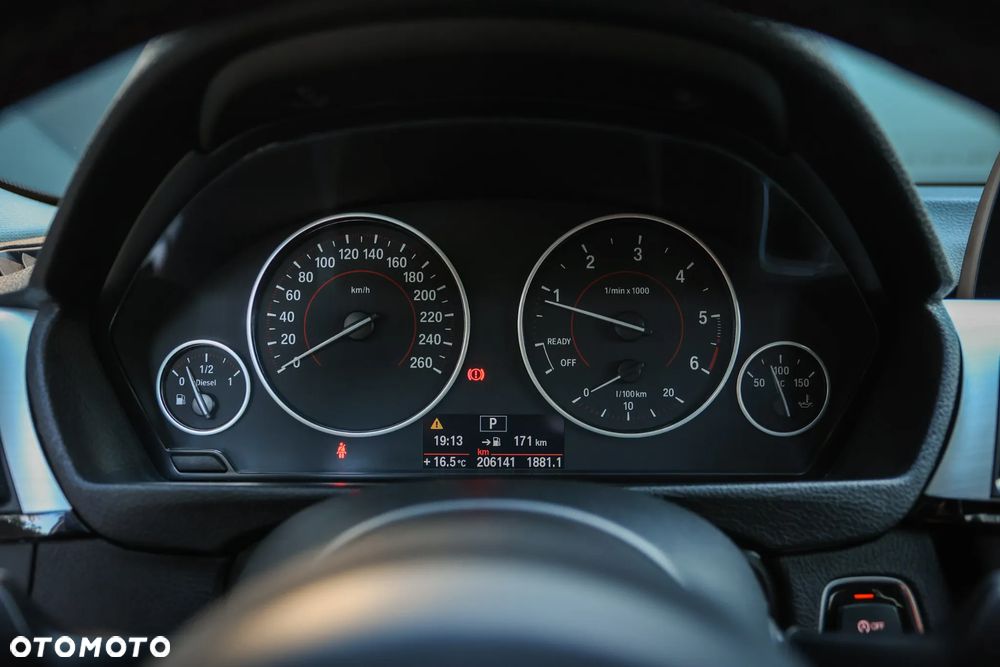 BMW Seria 3 320d Sport Line - 22