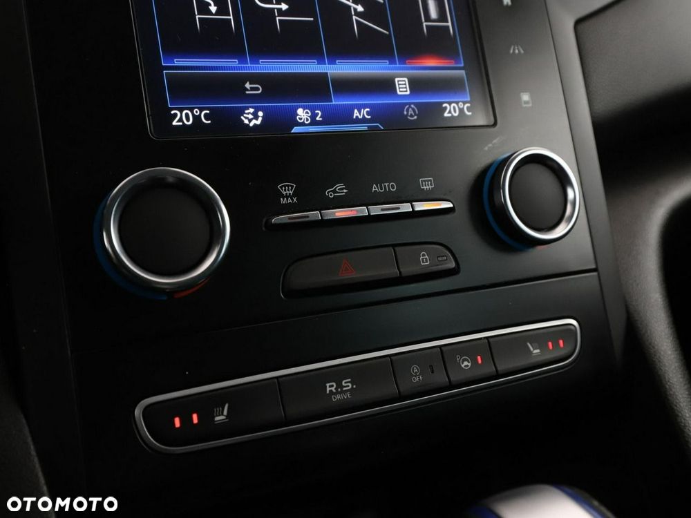 Renault Megane ENERGY TCe 205 EDC GT - 30