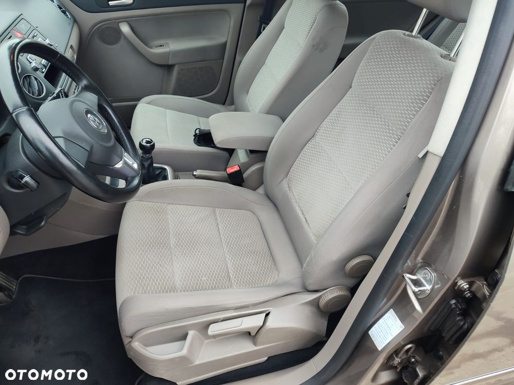 Volkswagen Golf Plus - 6