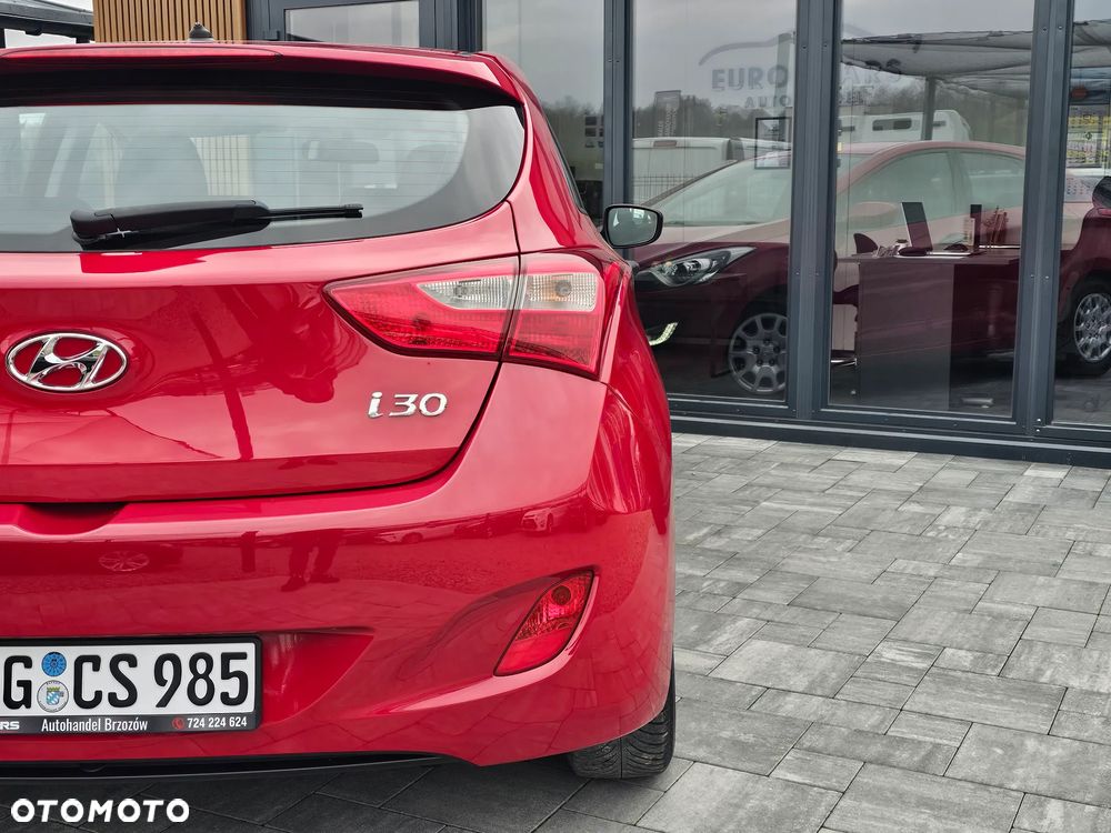 Hyundai i30 1.4 CRDi Trend - 38