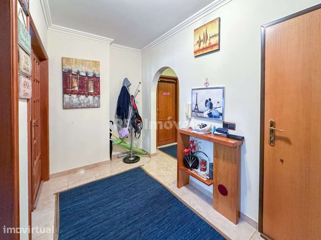 Apartamento T2 com elevador e sótão em Abrantes - Grande imagem: 3/15