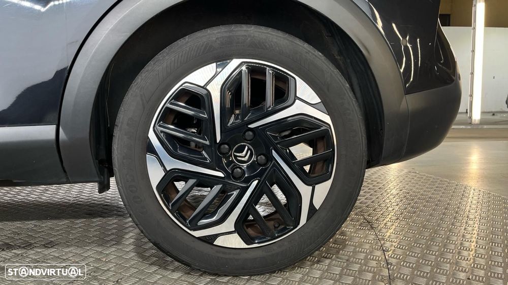 Citroën C4 1.2 PureTech Shine EAT8 - 32