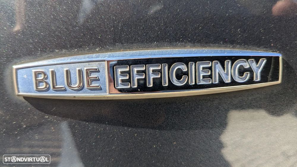 Mercedes-Benz E 250 CDi Avantgarde BlueEfficiency Auto. - 19