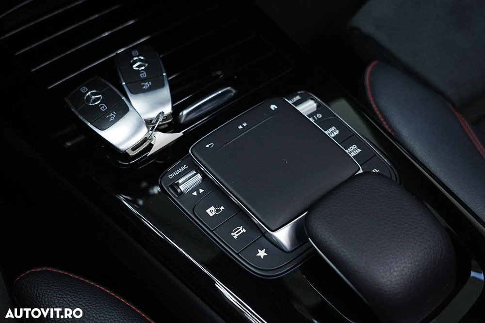 Mercedes-Benz A 180 7G-DCT AMG Line - 25