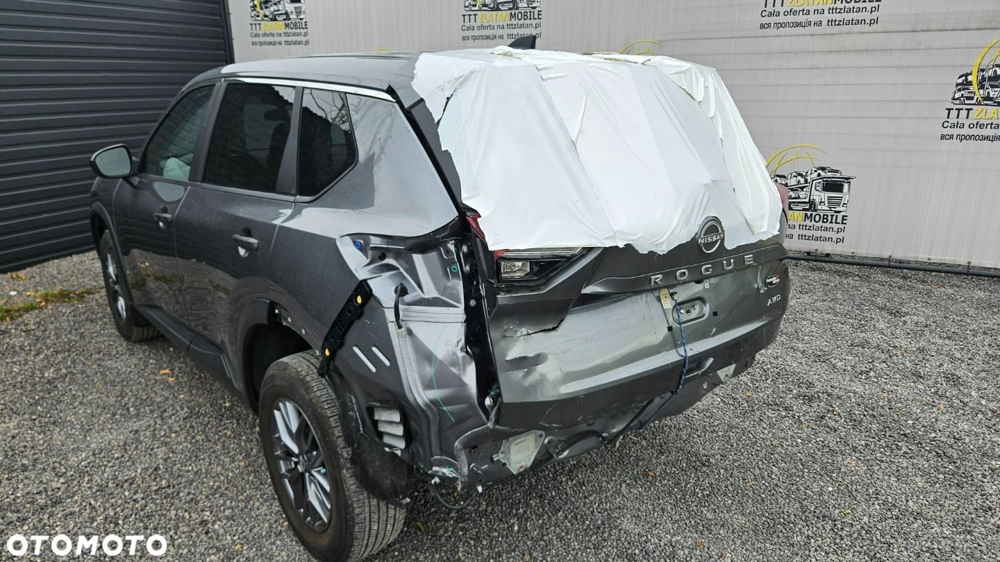 Nissan Rogue - 18