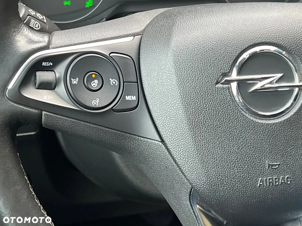 Opel Grandland X 1.2 T Ultimate S&S - 17
