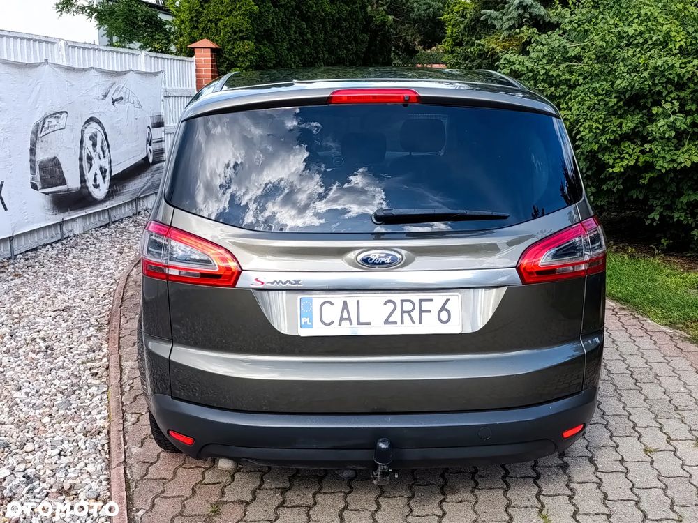 Ford S-Max - 16