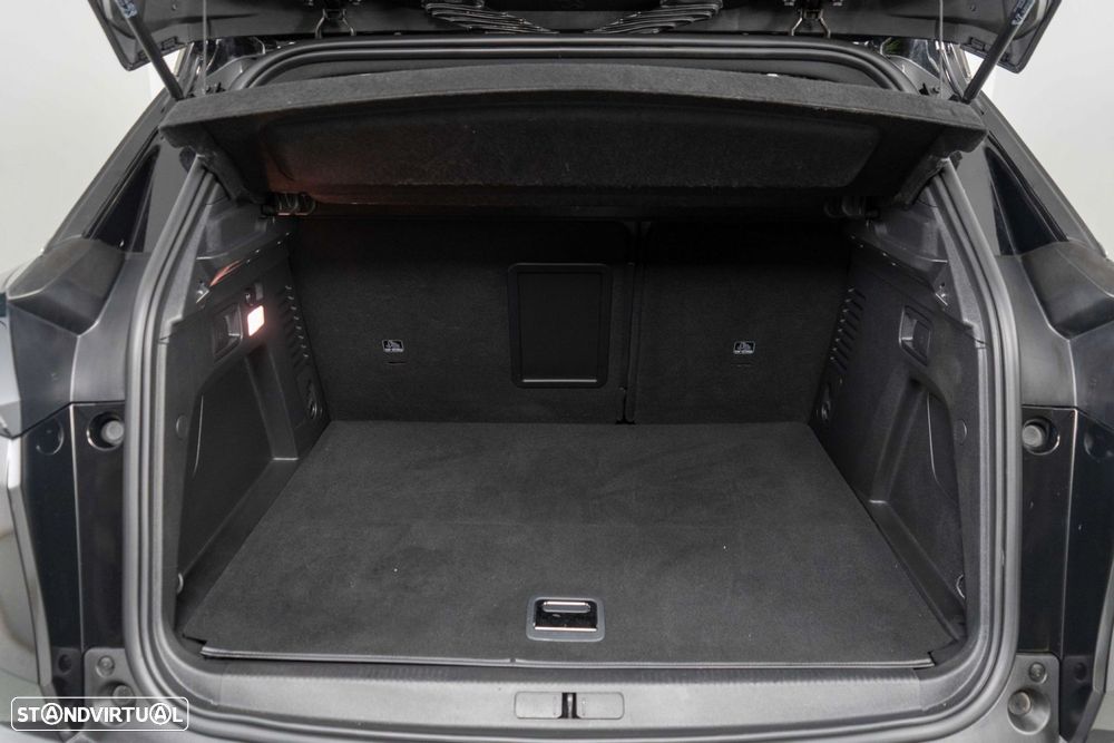 Peugeot 3008 1.6 Hybrid4 GT e-EAT8 - 13