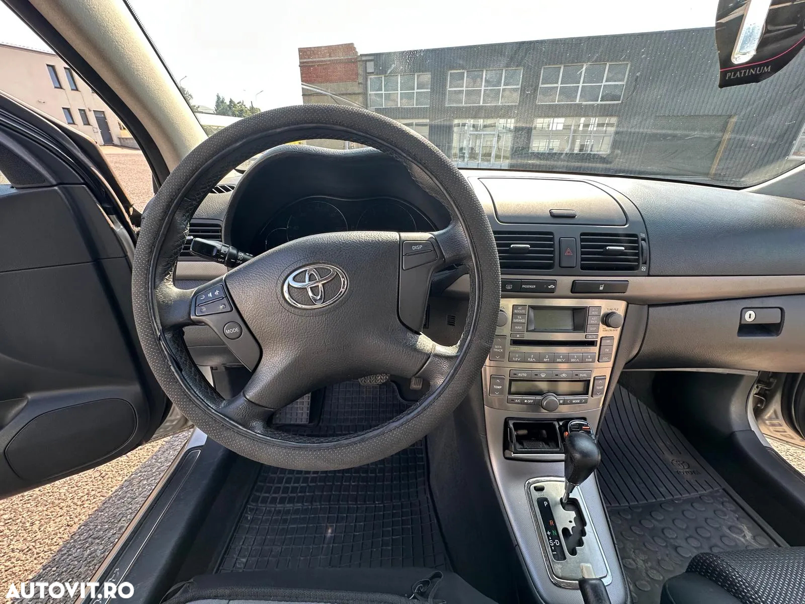 Toyota Avensis 1.8 Aut Executiv - 9