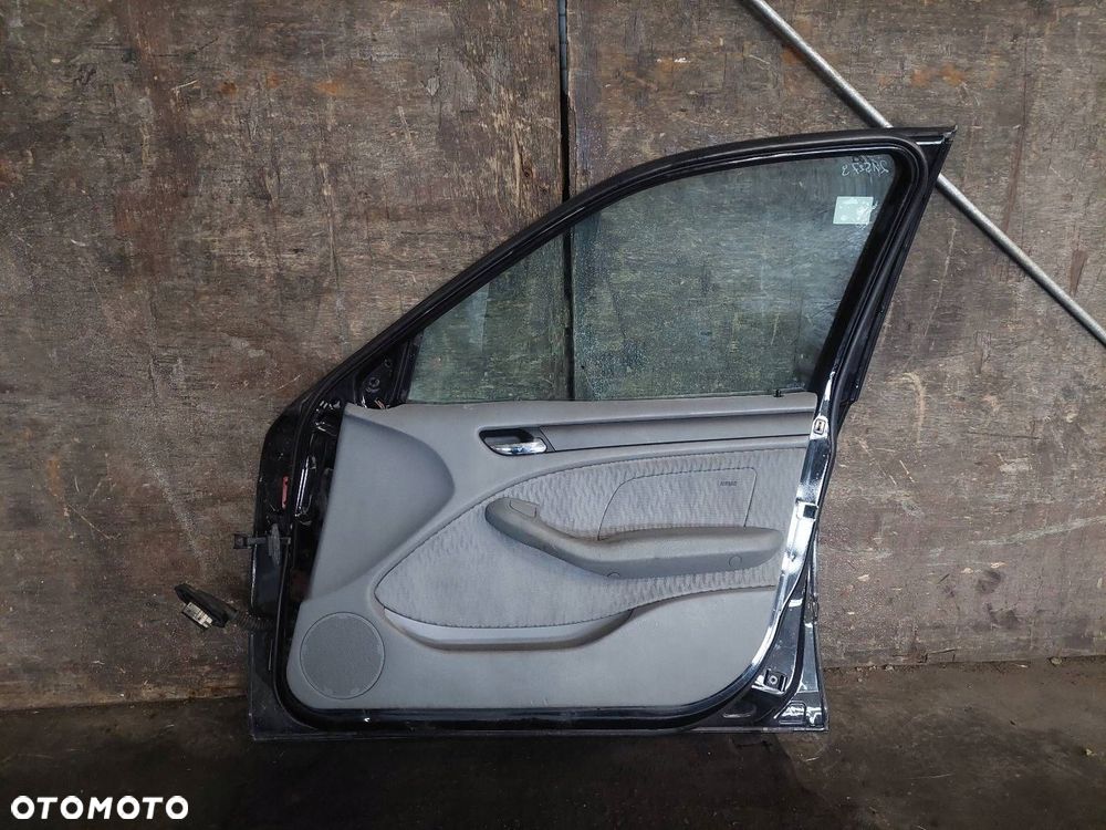 DRZWI KOMPLETNE PRAWY PRZÓD BMW E46 318i 668/3 SEDAN KOMBI - 2