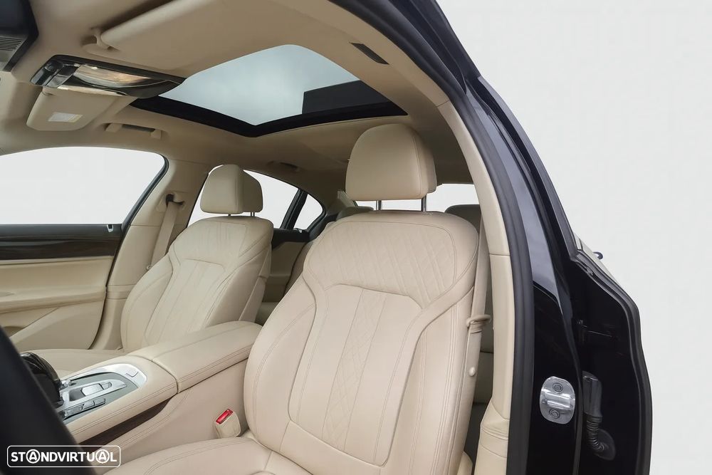 BMW 740 e iPerformance Pack M - 11