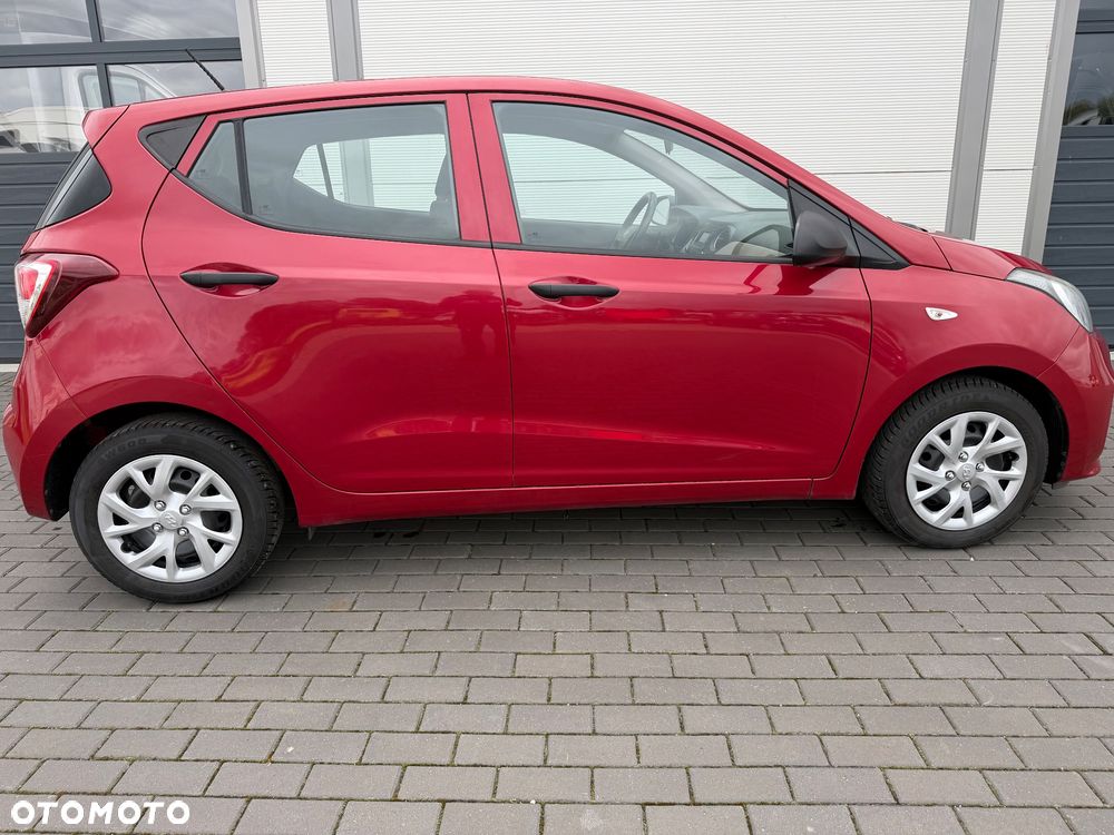 Hyundai i10 1.0 BlueDrive Comfort - 12