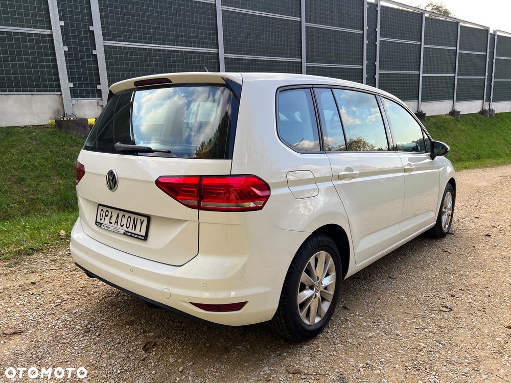Volkswagen Touran 1.6 TDI BMT SCR Trendline - 4