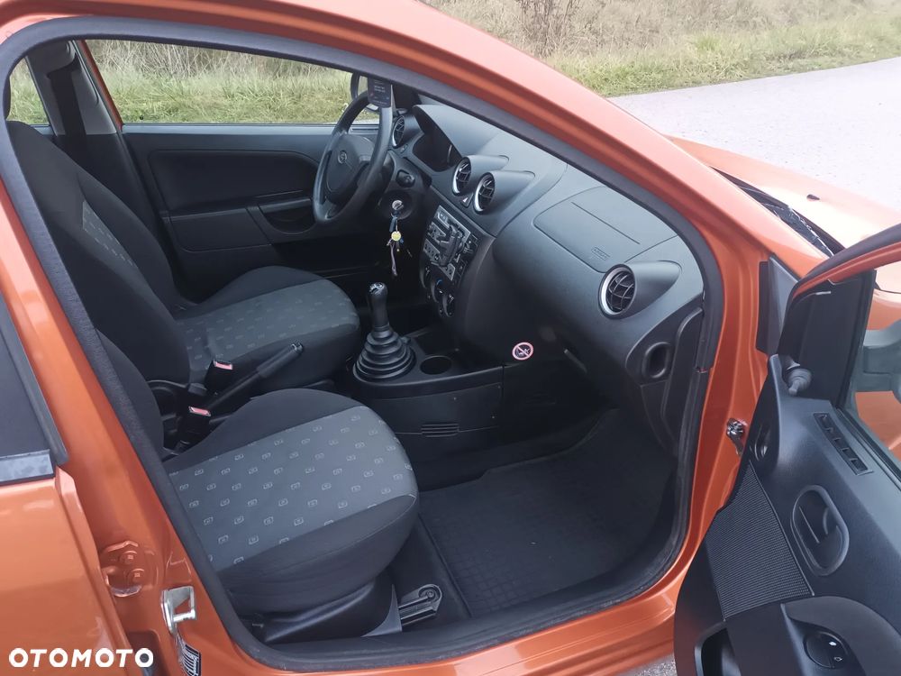 Ford Fiesta 1.3 Viva - 18