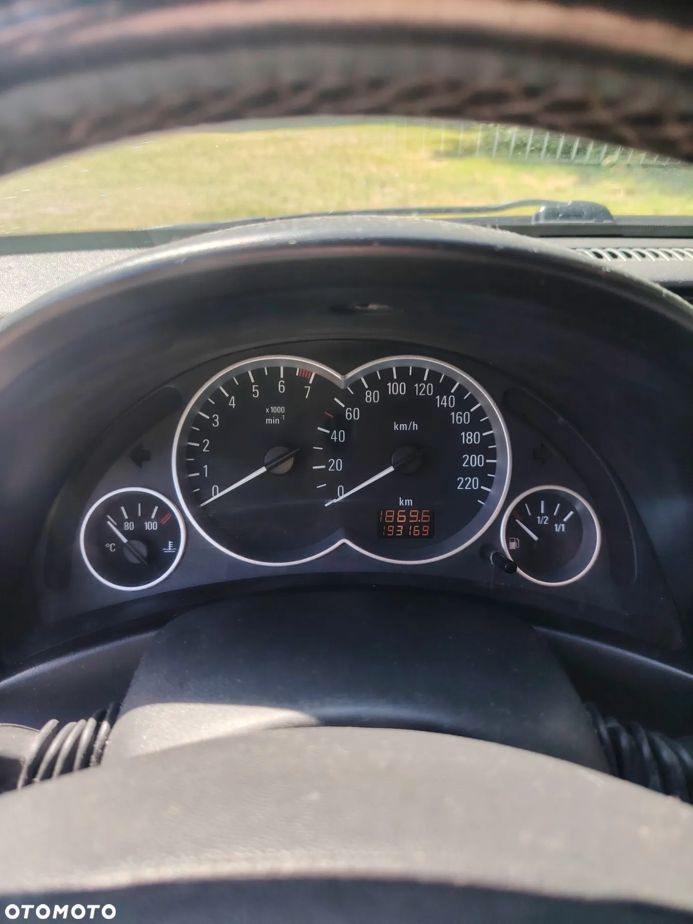 Opel Corsa 1.0 12V Cosmo - 4