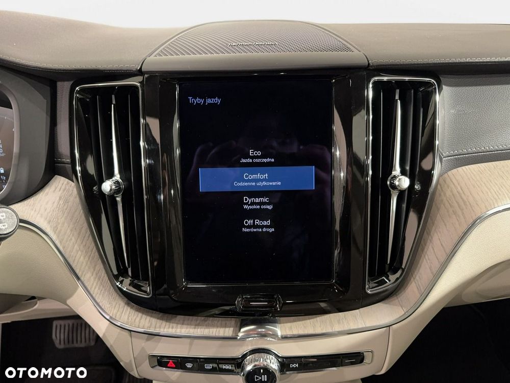 Volvo XC 60 - 27