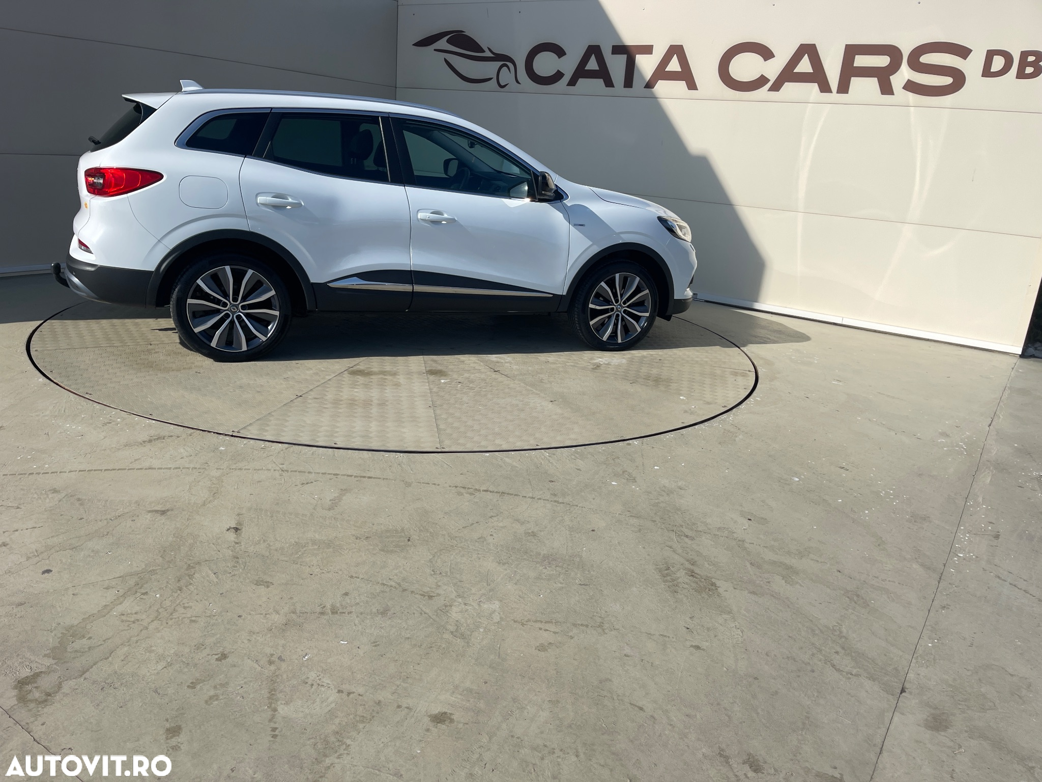 Renault Kadjar TCe EDC GPF Black Edition - 15