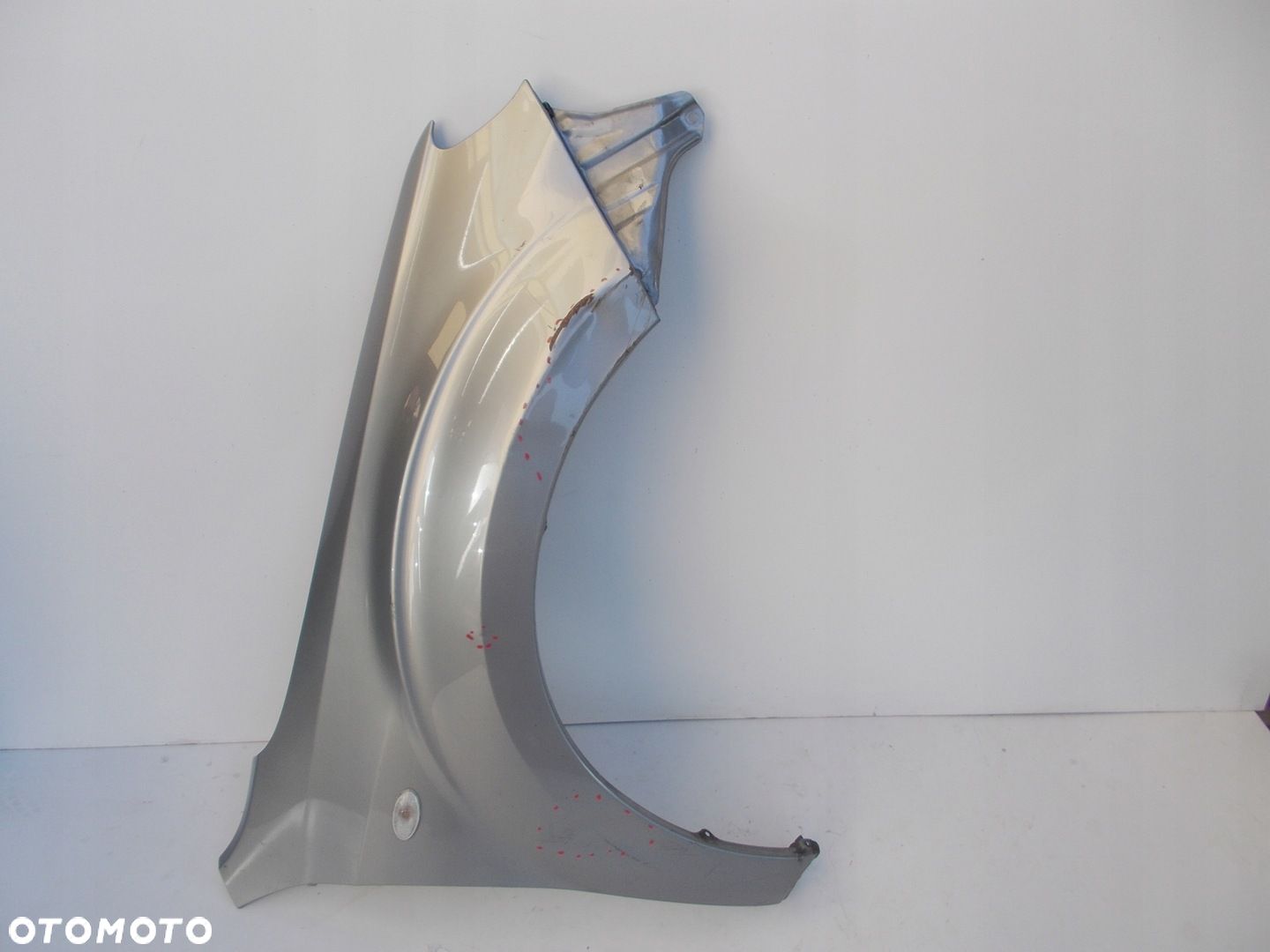 Błotnik przedni prawy SUBARU FORESTER 08- - 1