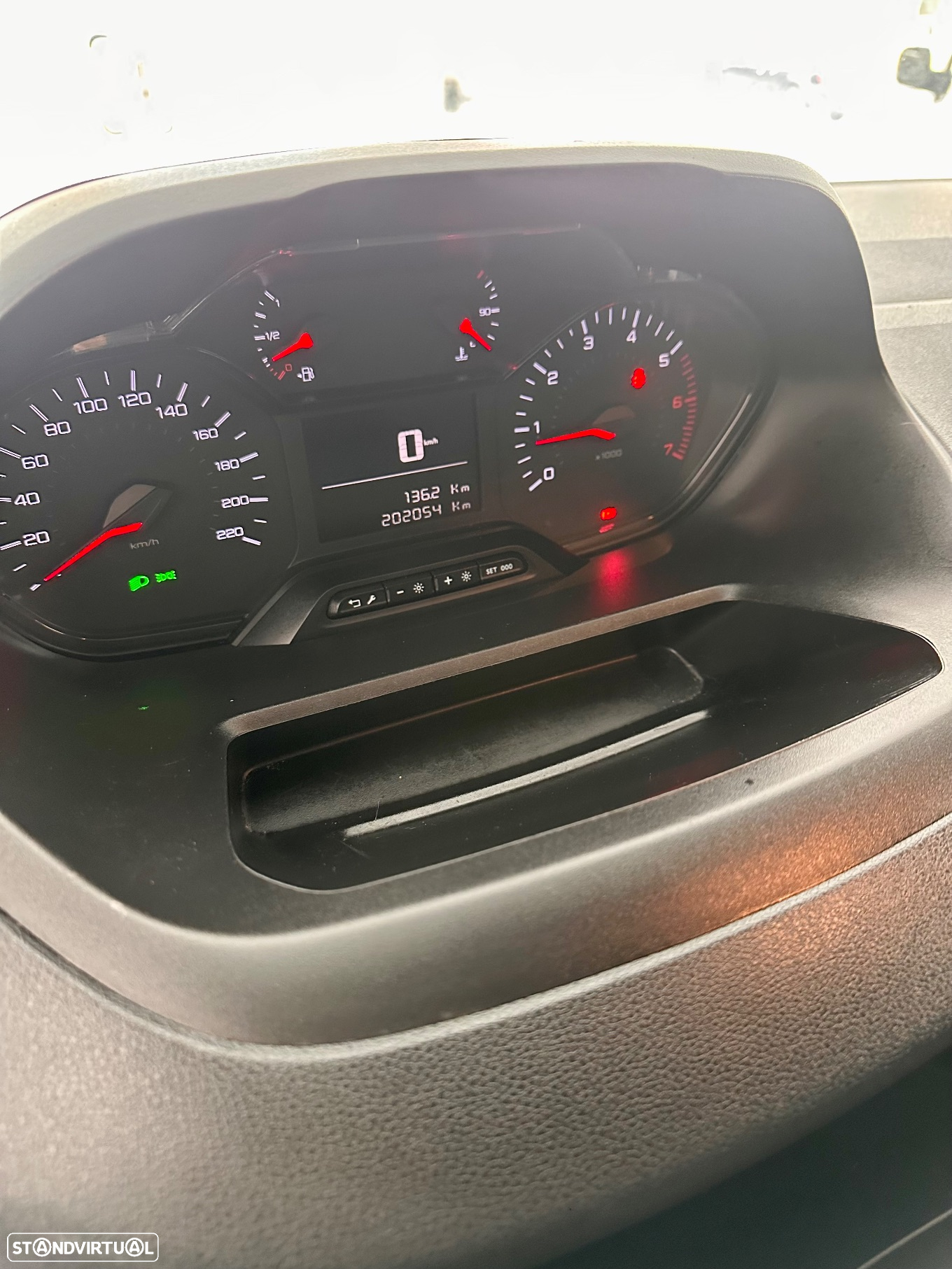 Peugeot Partner 1.5 BlueHDi 100 L2 EHZ Cabine Dupla - 16
