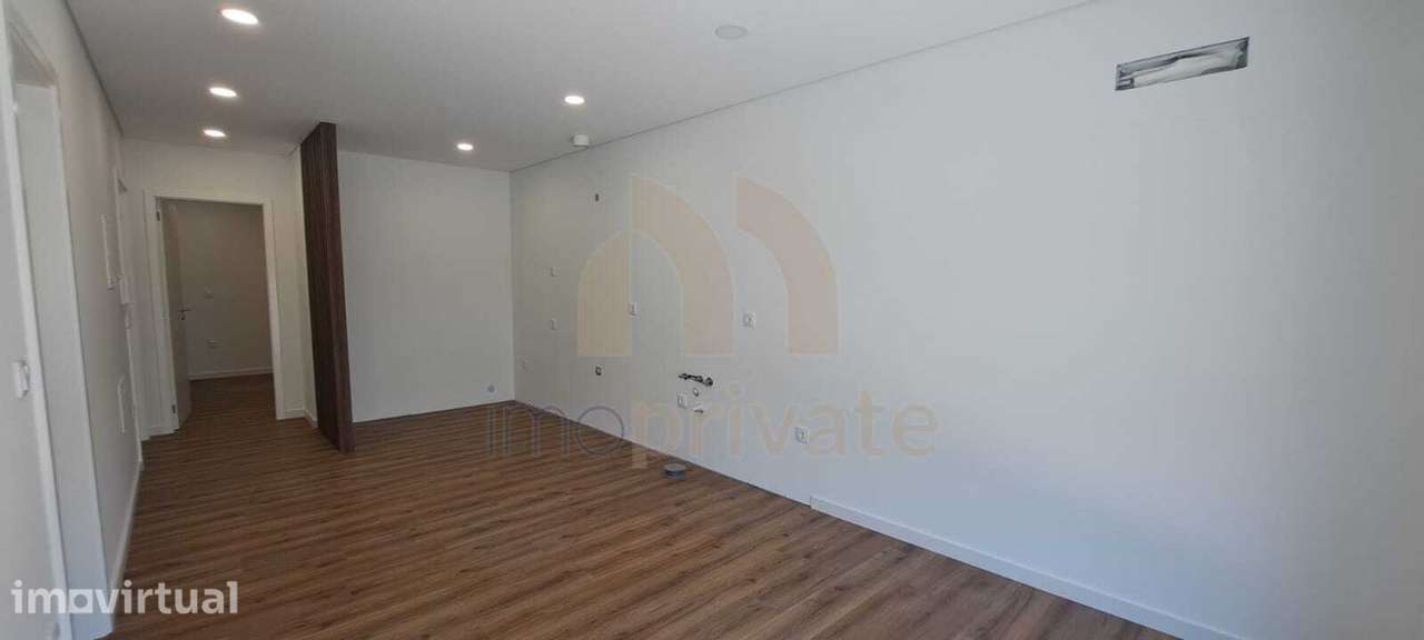 Apartamento T1 + 1 no Centro de Vizela - Grande imagem: 2/17
