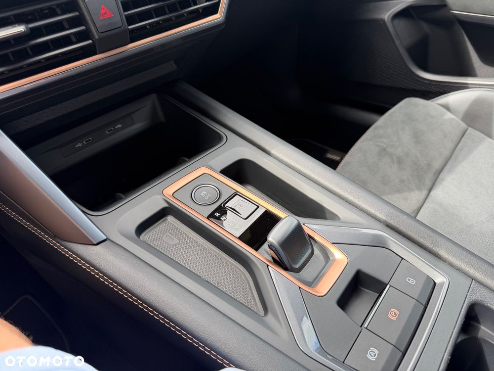Cupra Formentor 1.5 eTSI mHEV Tribe Edition DSG - 27