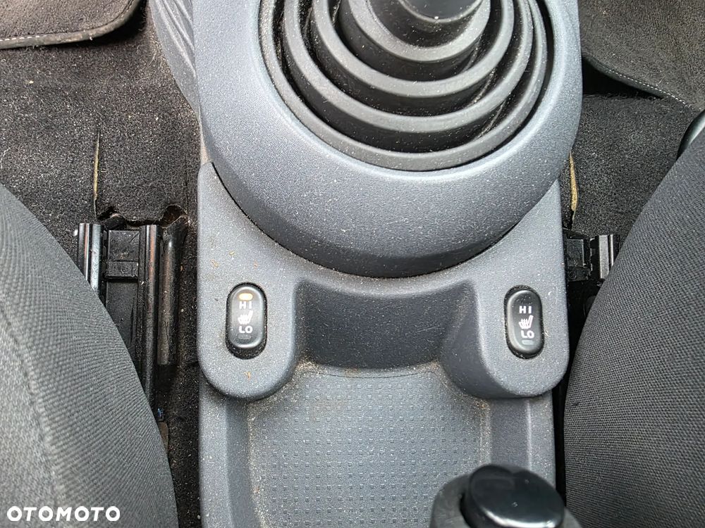 Mitsubishi Colt 1.3 Motion Plus - 23